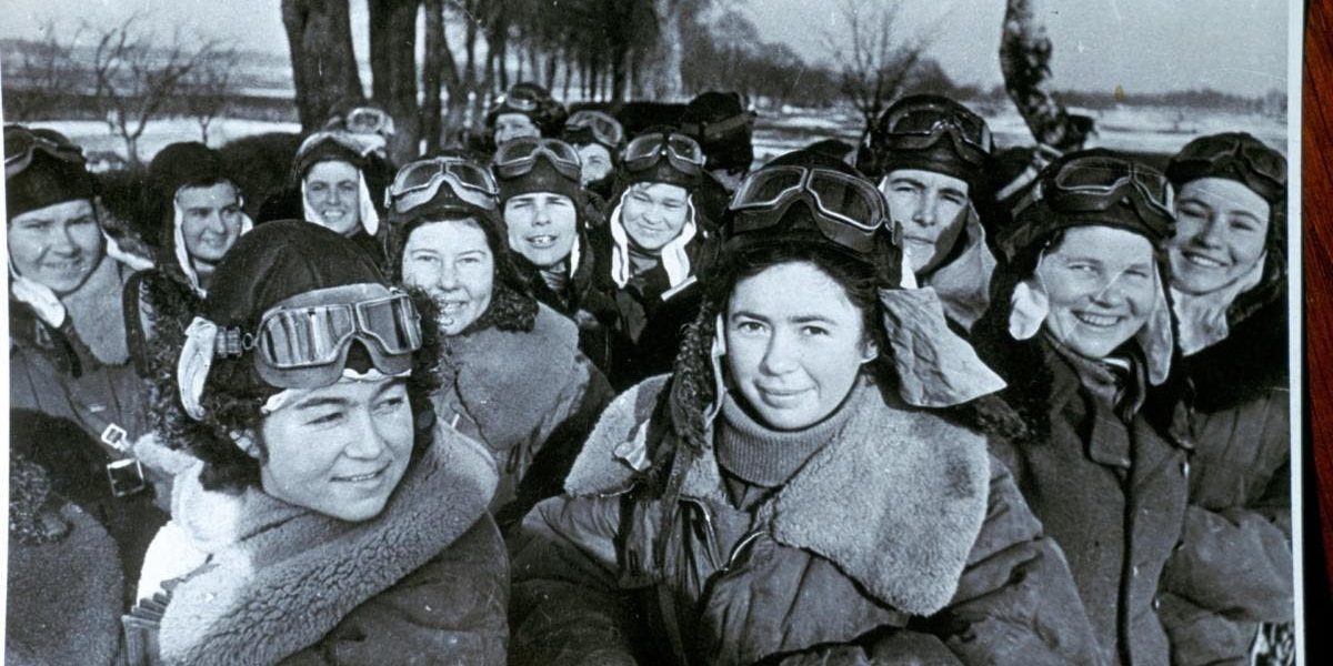 NightWitches-5